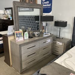 Dresser, Mirror Nightstand $999!🩶💕
