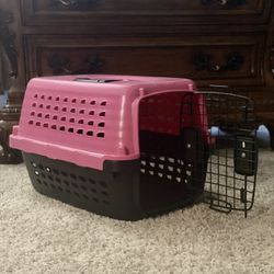 *LIKE NEW* Small Pink & Black Travel Crate