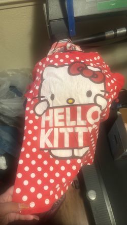 Hello Kitty shirt size M