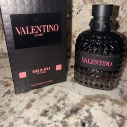 Valentino intense