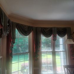 Drapes 