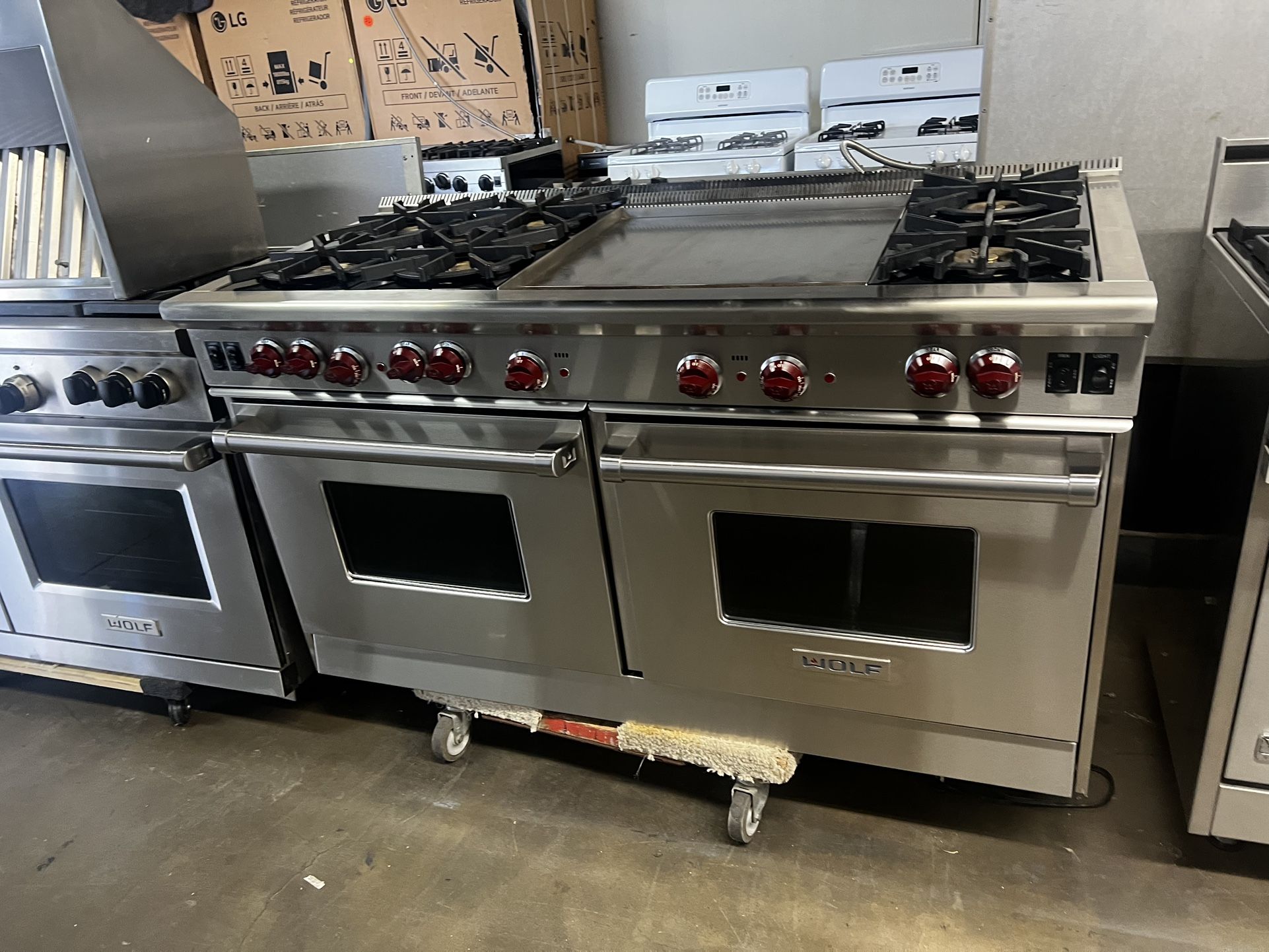 Wolf 60”Wide All Gas Range Stove Stainless Steel Stove With 24”Griddle 