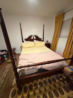 Bed, mattress, platform