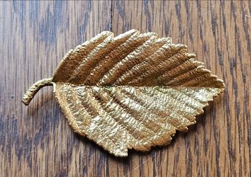 Vintage Gold Tone Textured Leaf Brooch Pin