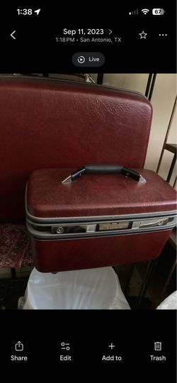 $80- Vintage 2 pc luggage