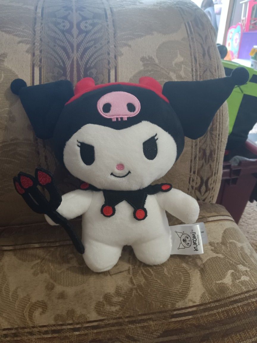 Kuromi Plushie Sanrio Bx33