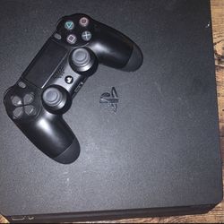 Ps4 Slim 1TB (1,000gb)