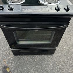 GE Slide In Electric Stove 30 Wide 