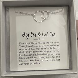 Bella & Blush Linked Infinity necklace Gift For Sister