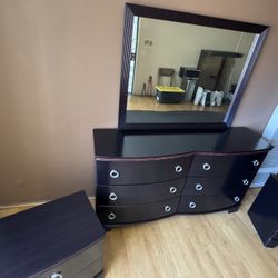 Dresser And Mirror