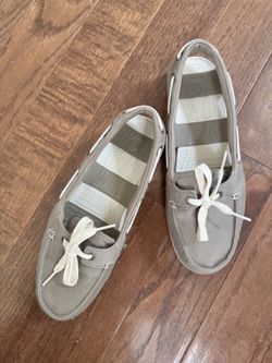 Crocs Beach Line Boat Shoes Size W8
