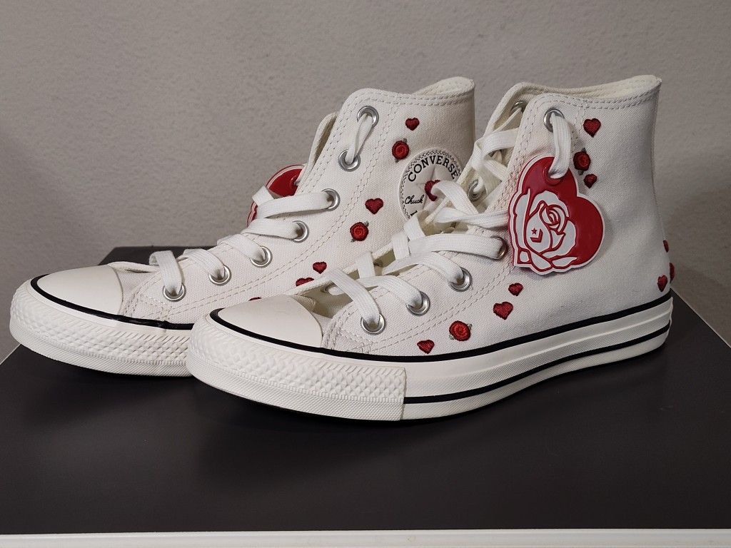 US Women's size 8 Valentine's Day Converse 