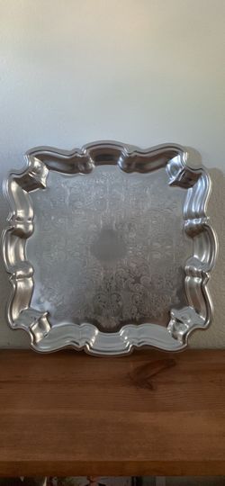 Vintage Kensington Silver-Toned Aluminum Decorative Platter Tray