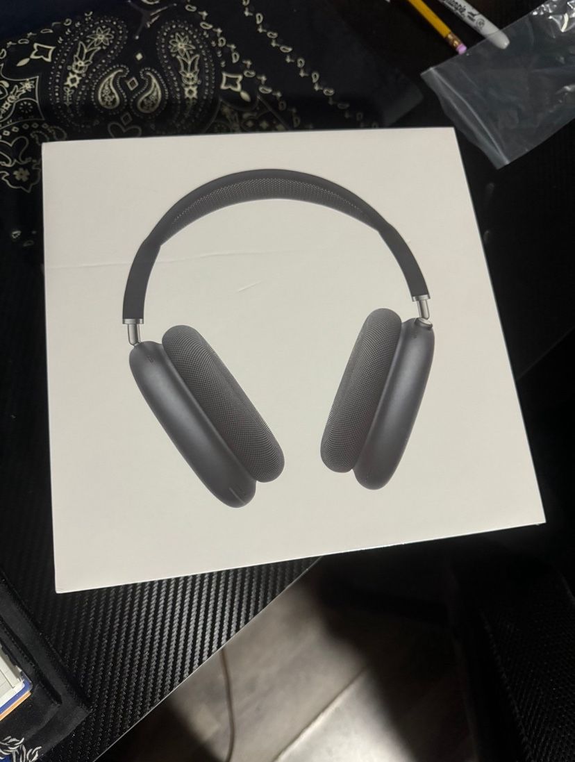 AirPod Max- Black