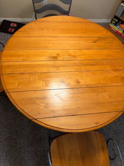 Round Wood Dining Table