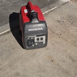 Generator Honda  Eu2000 