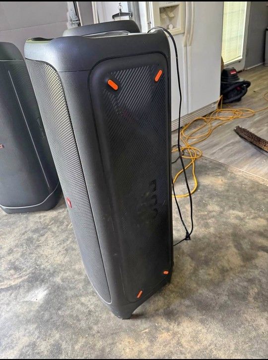 Jbl partybox 1000