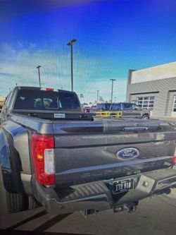 2017 Ford F350 Super Duty Crew Cab