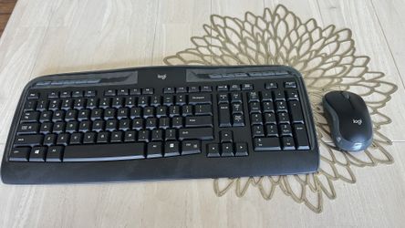Logo Wireless Keyboard & Mouse