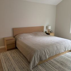 Bed With nightstands With Mattress 