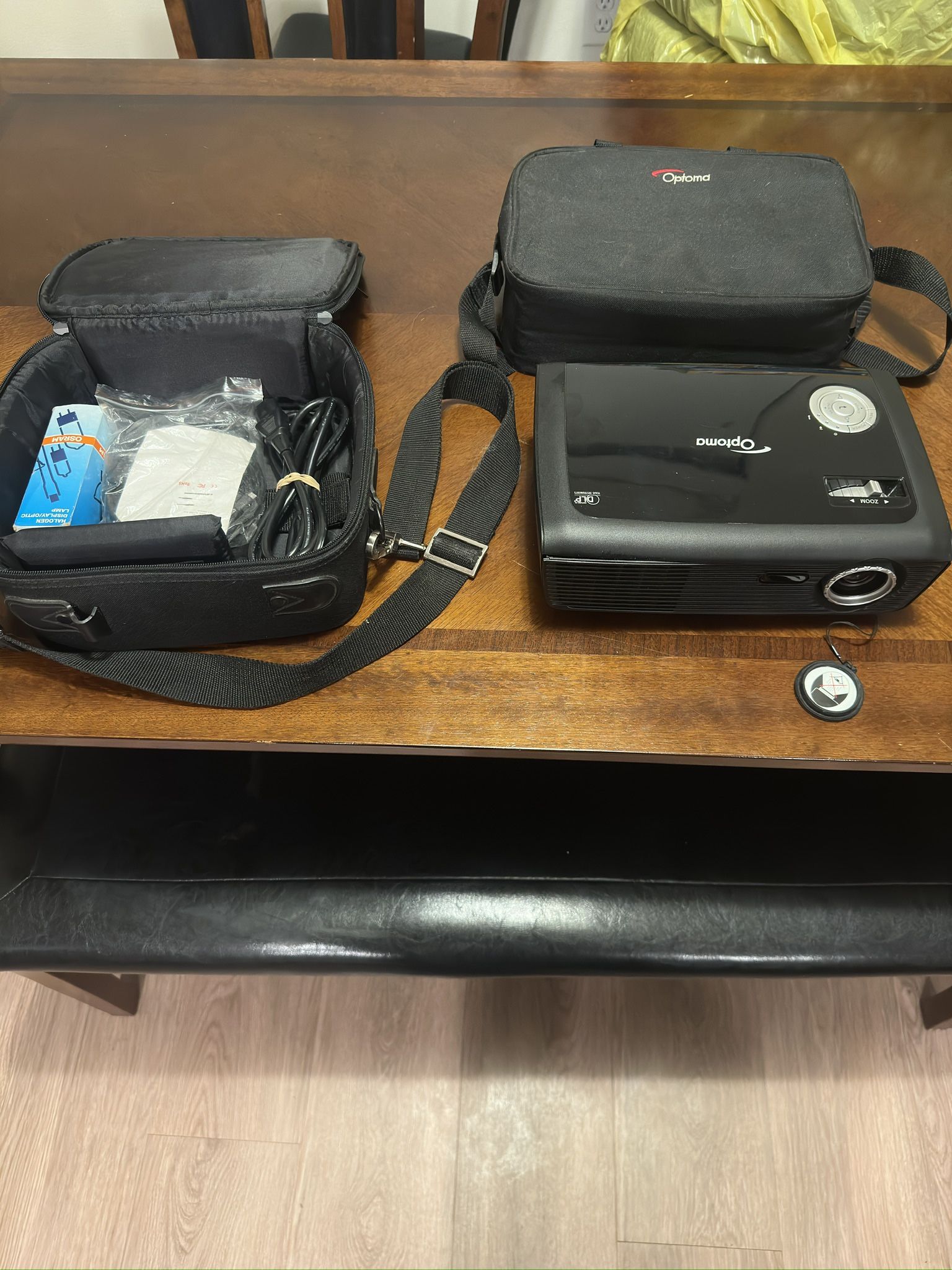 Optoma PRO160S Projector