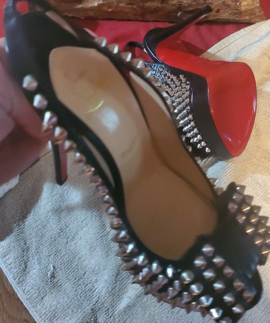 New Christian Louboutin With Box