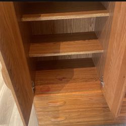 Armoire Wooden