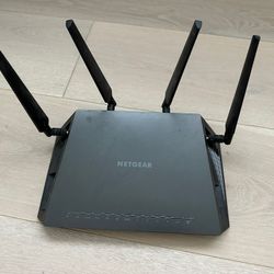 AC2600 WiFi Router (R7800) Nighthawk® X4S Dual-Band WiFi Router (up to 2.53Gbps) with MU-MIMO