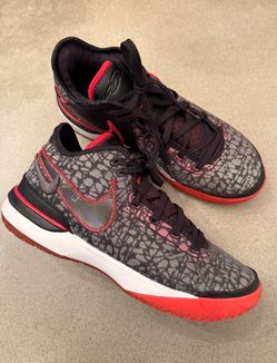 Size 11.5 – LeBron NXXT Gen x FaZe Clan ‘Black/University Red’ DR8784-001