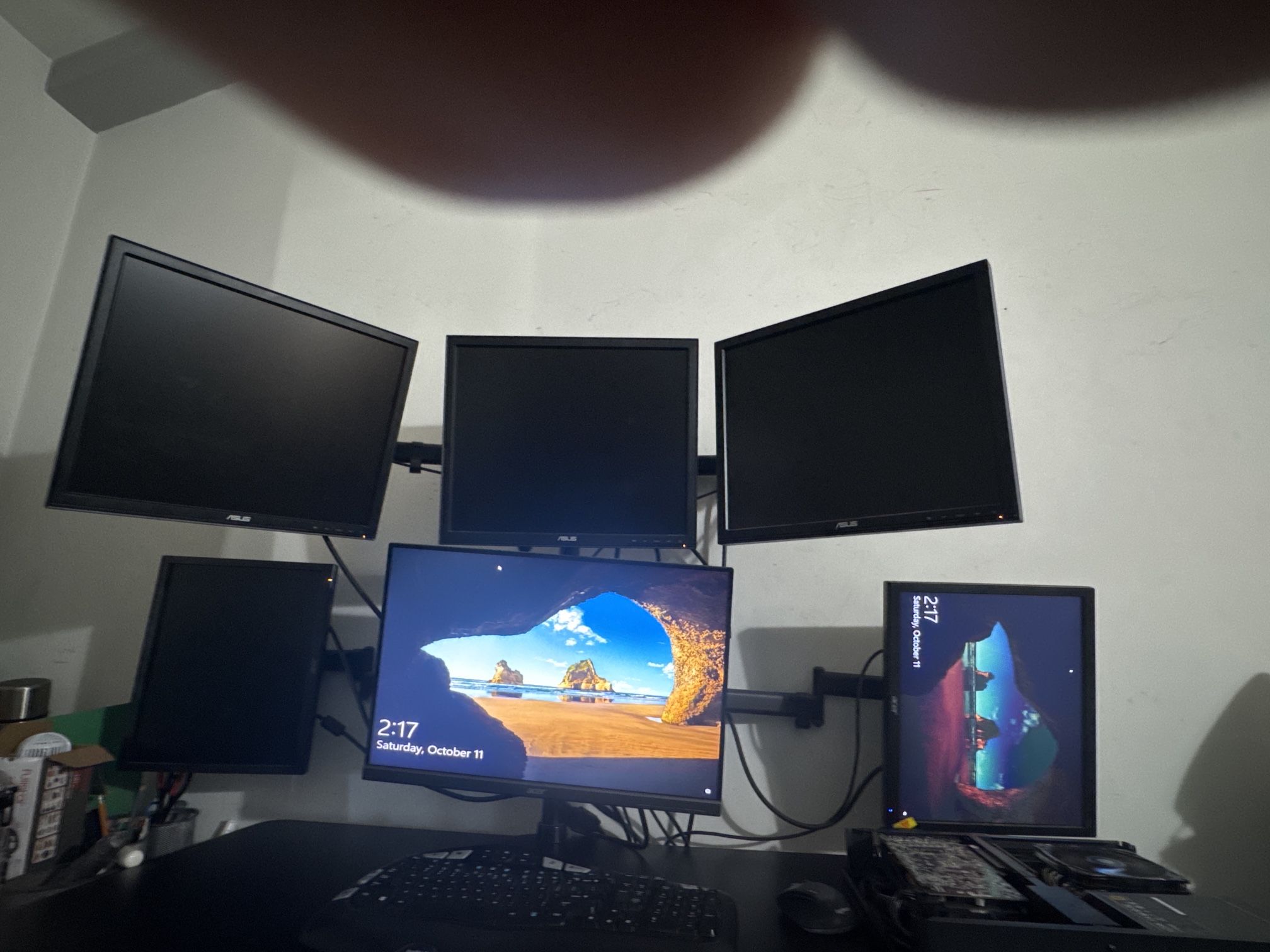 6-Monitor Trading / Productivity Setup – 5 ASUS + 1 Acer w/ Heavy-Duty Mount Stand