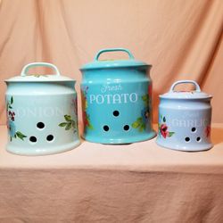 The Pioneer Woman Kitchen Counter Keeper 3 Canister Set Onion Garlic Potato  Stoneware