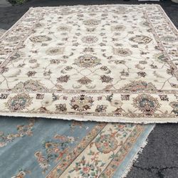 11x17 Tabriz Oriental Rug