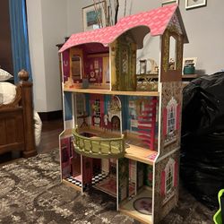 Doll Play House