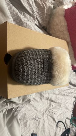 Ugg Slippers 