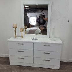 Dresser Whit Mirror - Cómoda Con Espejo 
