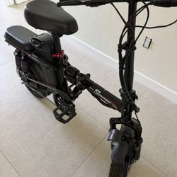 Electric Folding E-Bike in Excellent Condition