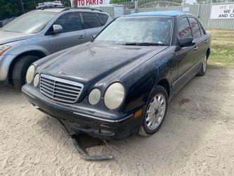 2001 Mercedes Benz E320 Base 6 Cyl 3.2L Car Parts