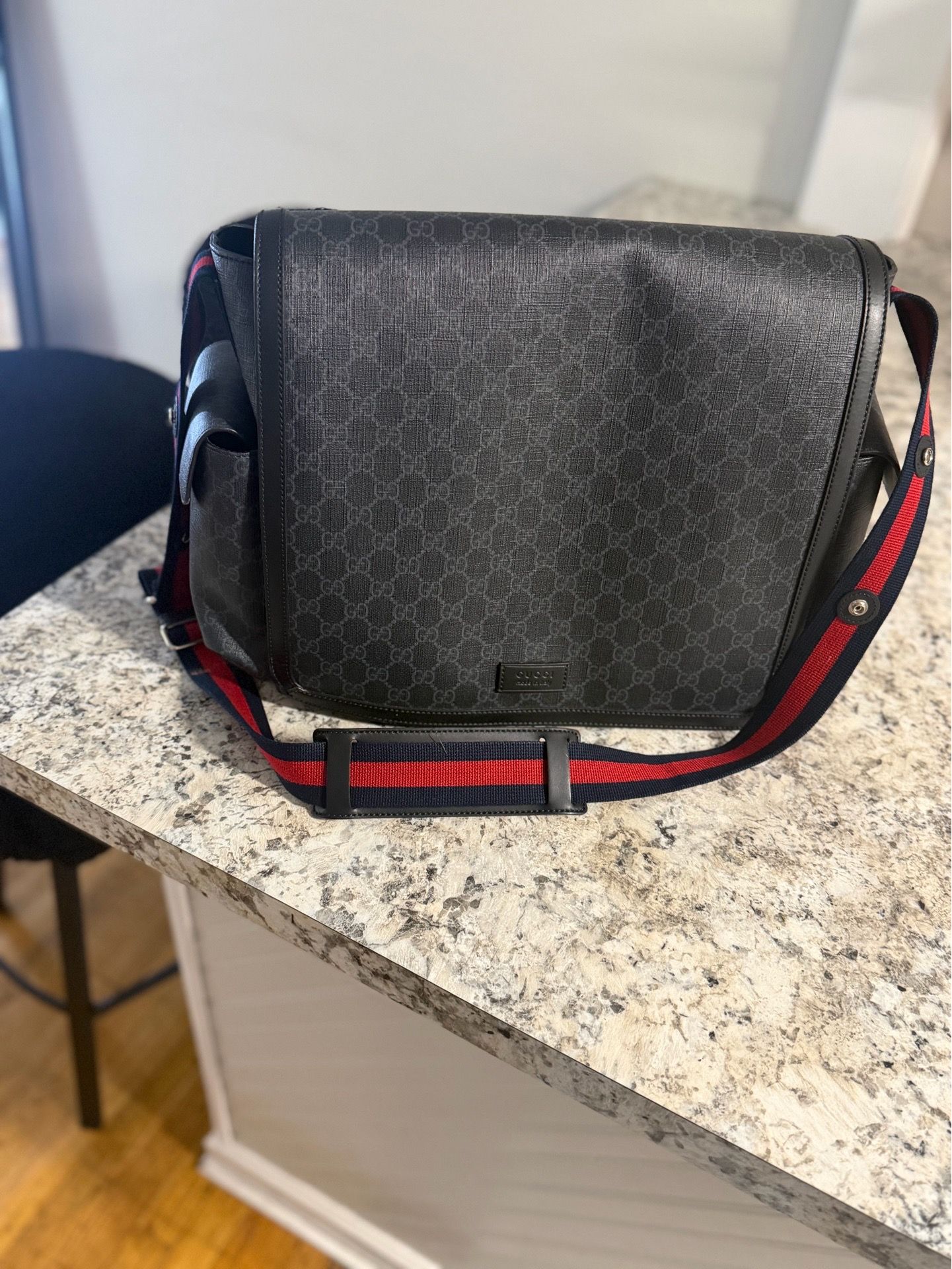 Gucci travel bag