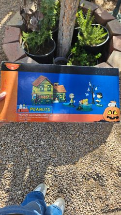 Snoopy's Halloween Party