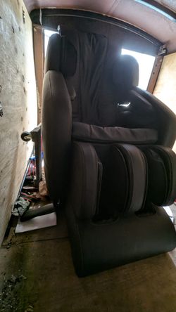 Brookstone Massage Chair 