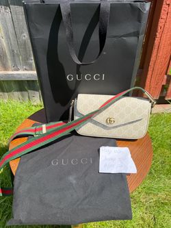 Gucci ophidia pochette like new!