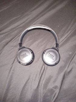 JBL Headphones, Black