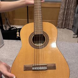 Hohner HC02 1/2 Natural Classical guitar