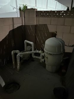 pool pump in very good condition