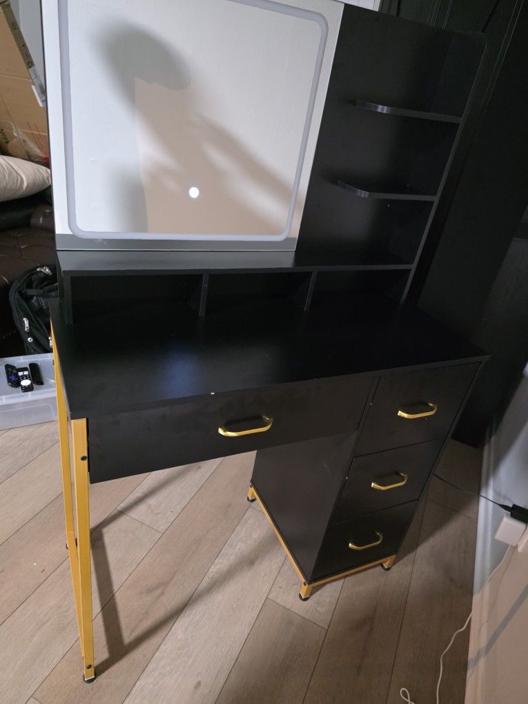 Vanity Desk - LED Mirror, 3-modes