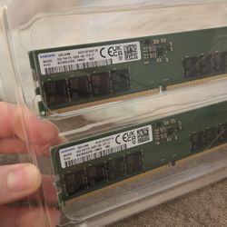 32 GB Samsung DDR5 RAM (16 x2)