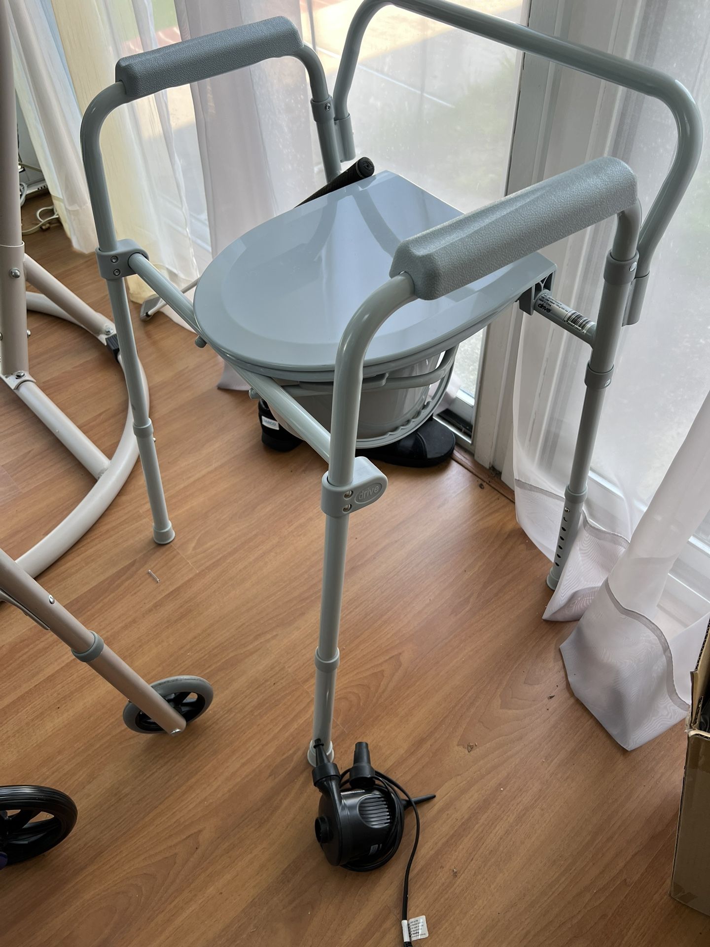 Portable Comode