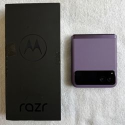 Motorola RAZR  “UnLoCkEd”