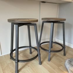 Swivel Barstools 