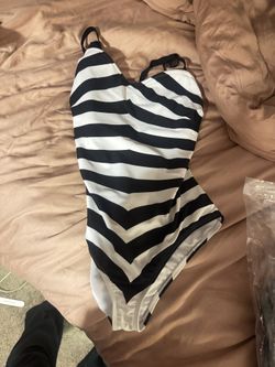 Barbie Swimsuit Aizw Large